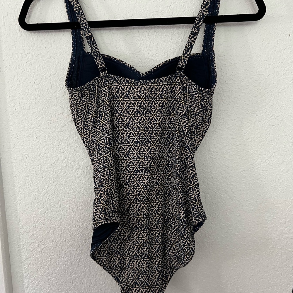 Nip Tuck Shirred Maillot Stripe Size 4 - image 2